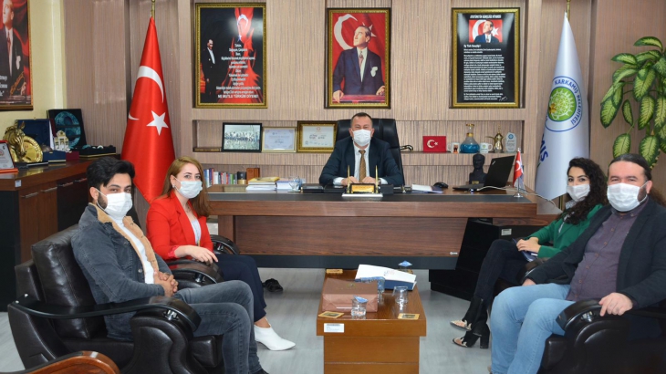 AKEV Üniversitesi Prof. Deniz Vuruşkan, Başkan DOĞAN'ı Makamında Ziyaret Etti